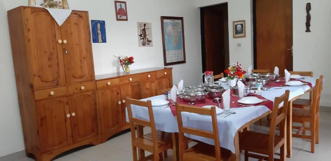לינה וארוחת בוקר Centre D'Accueil Casa Dell'Annunciazione Rusizi- Kamembe- Cyangugu -Rwanda מראה חיצוני תמונה